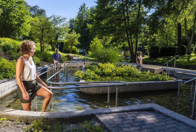 Bad Fredeburg - Kneipptretbecken Schmiedinghausen